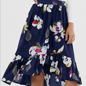 Floral navy skirt